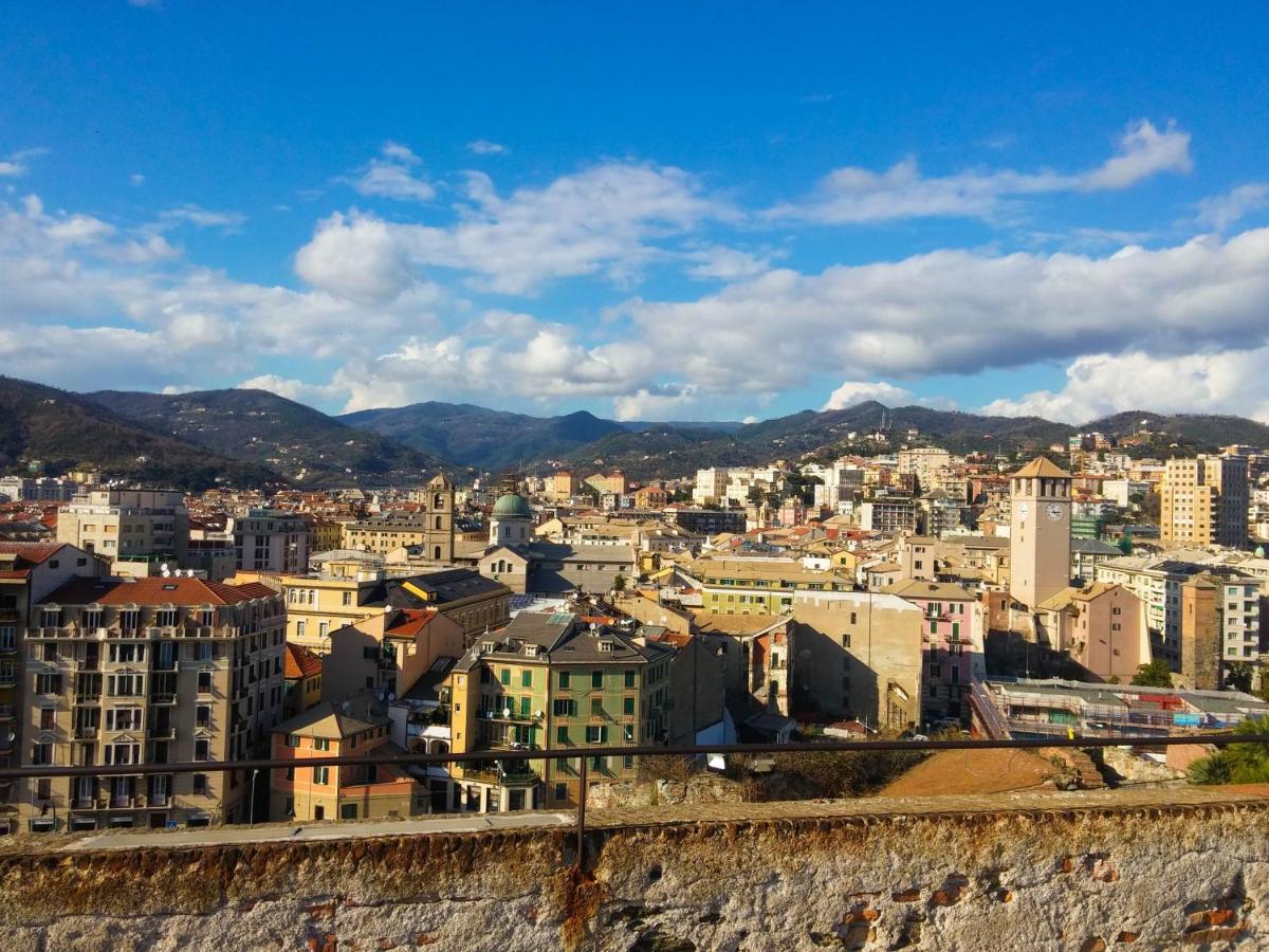 Mistrangelohome 5 - Appartamento In Pieno Centro Savona Zewnętrze zdjęcie